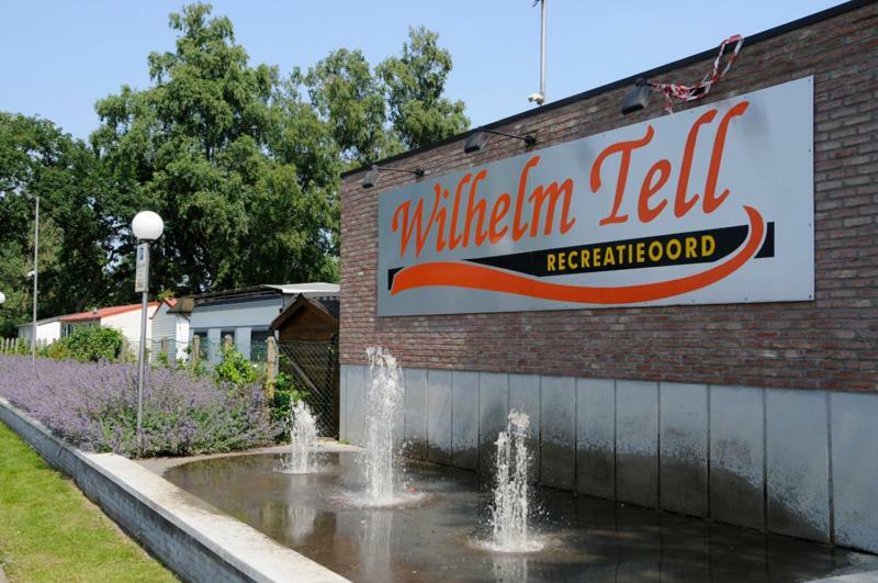 Vakantiepark Wilhelm Tell Vakantieappartement Opglabbeek Ngoại thất bức ảnh
